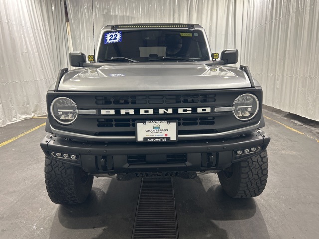 2022 Ford Bronco Black Diamond photo 6