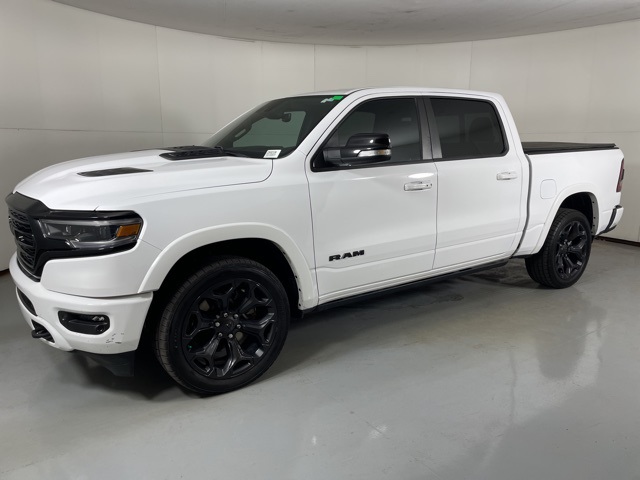 2022 Ram 1500 Limited photo 2