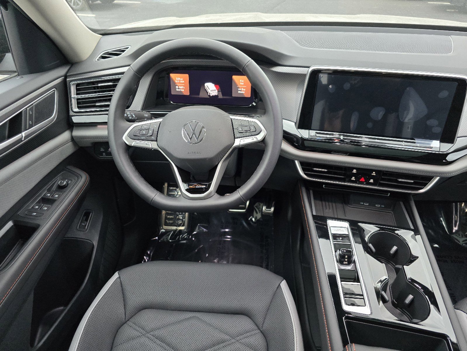 2025 Volkswagen Atlas Peak Edition photo 12