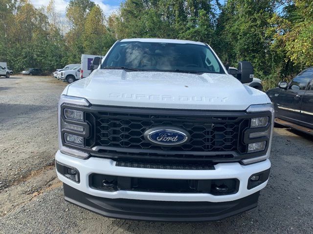 2026 Ford F-250 XL photo 4