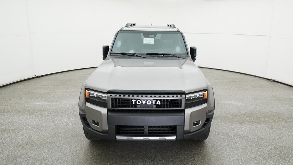 2025 Toyota Land Cruiser photo 2