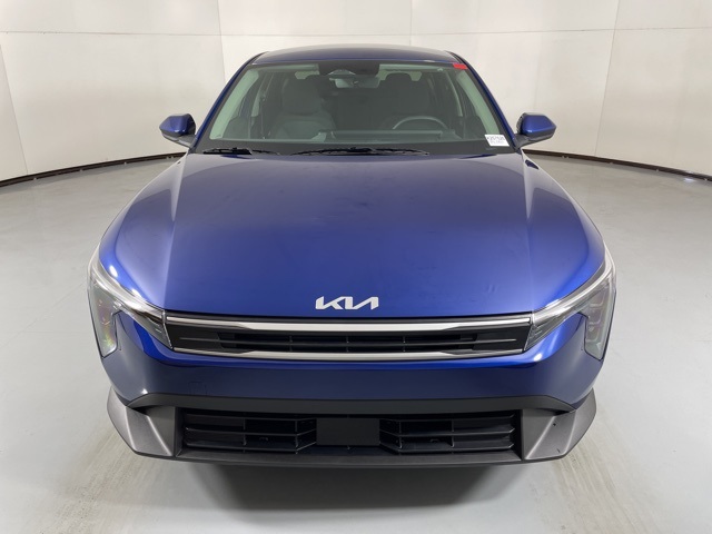 2025 Kia K4 LXS photo 3