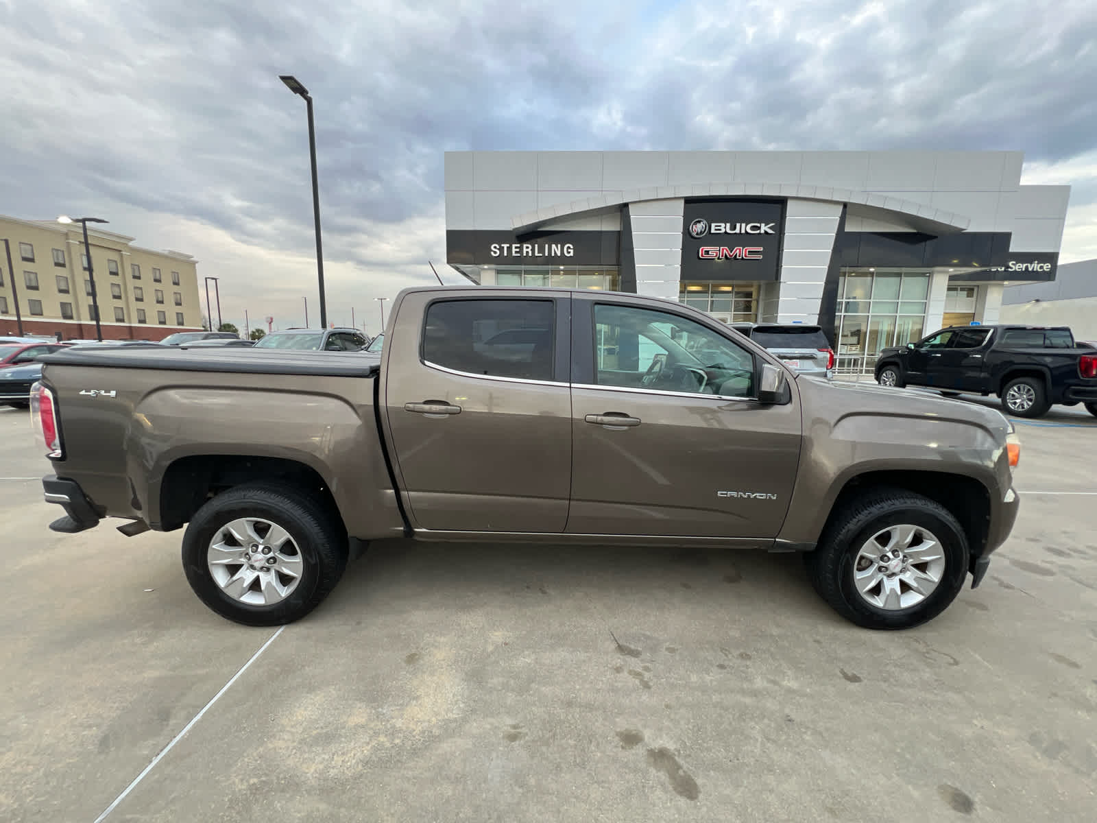 2015 GMC Canyon SLE's photo