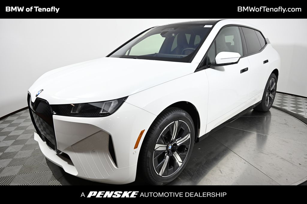 2026 BMW iX 45's photo
