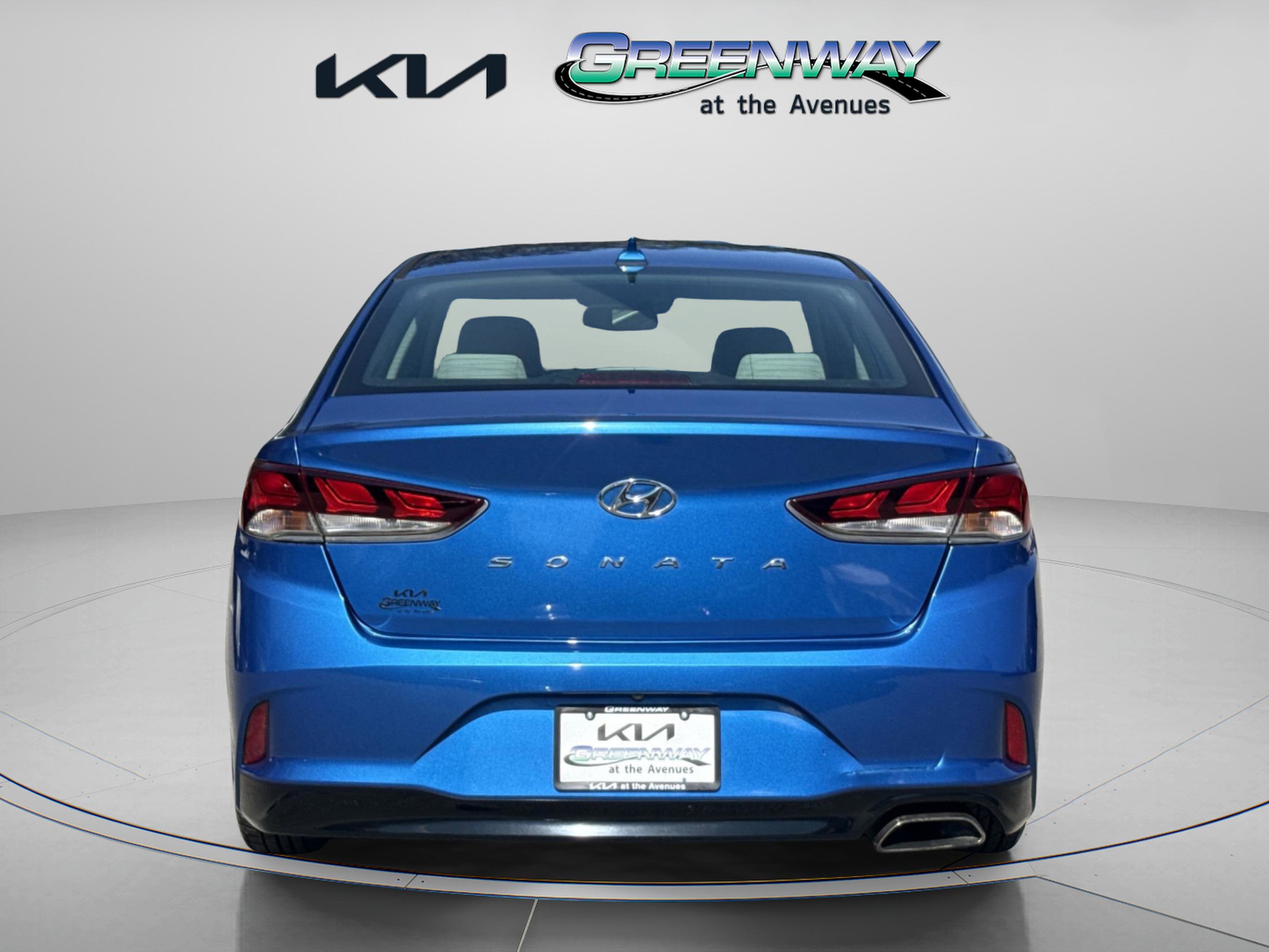 2018 Hyundai Sonata SEL photo 3