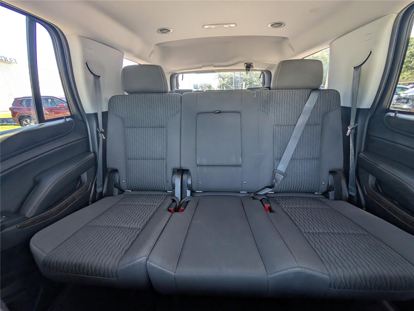 2018 Chevrolet Tahoe LS photo 20