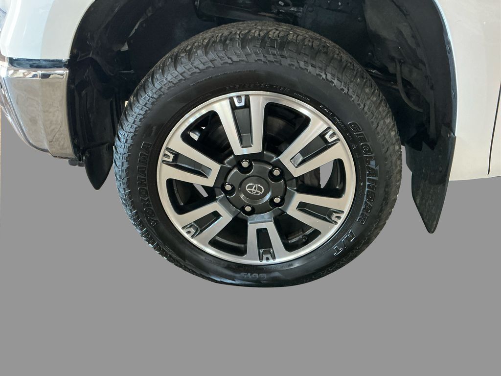 2020 Toyota Tundra SR5 Grade photo 17