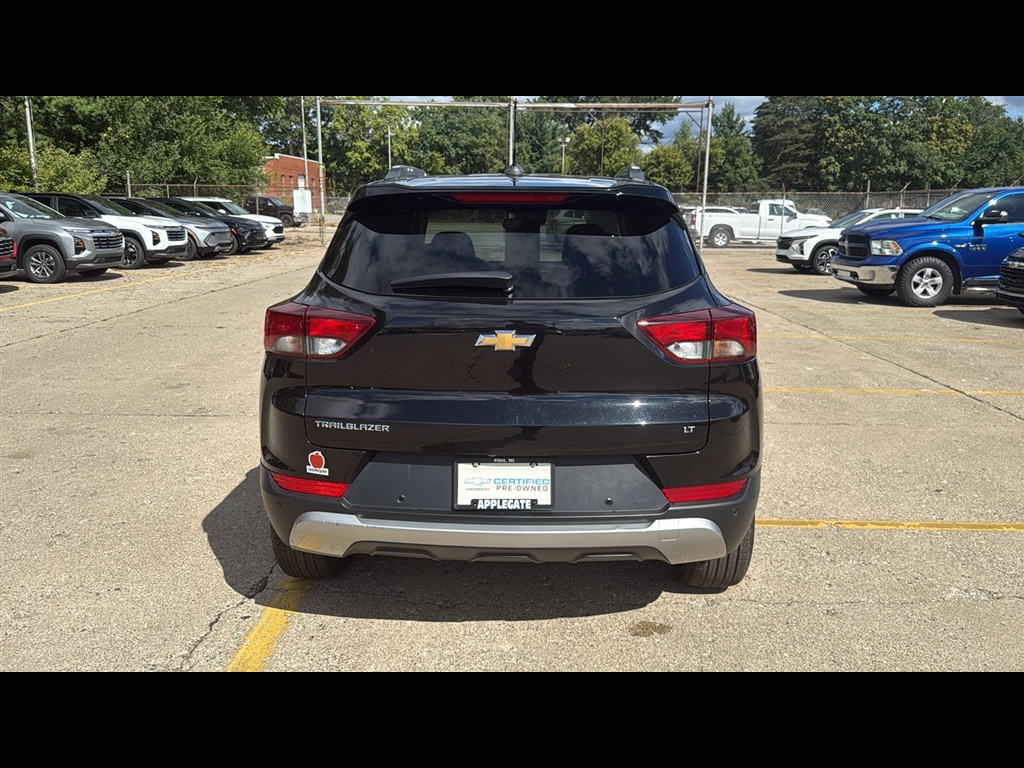 2021 Chevrolet Trailblazer LT photo 23