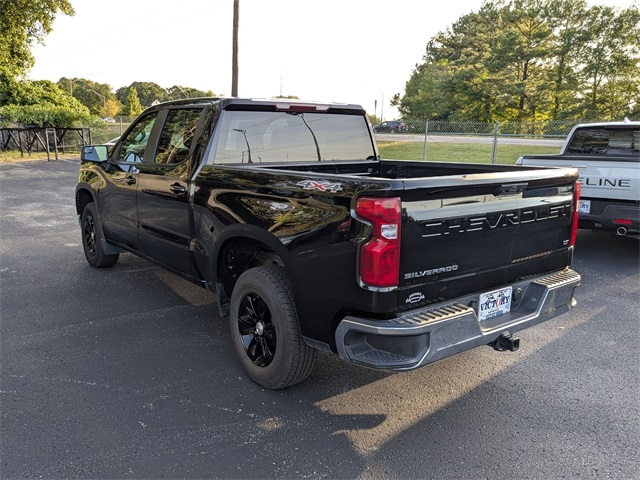 2025 Chevrolet Silverado 1500 LT photo 9