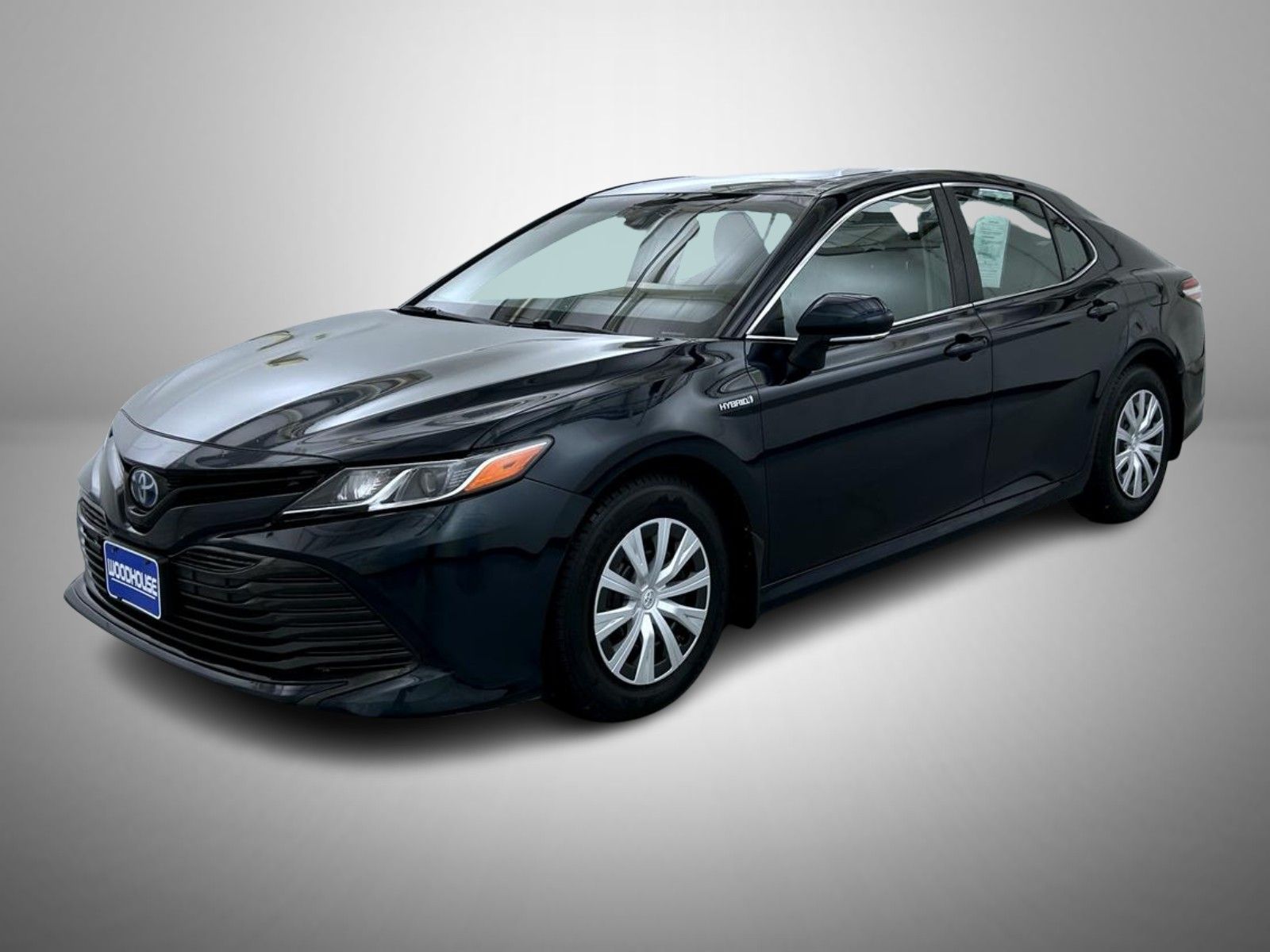 2020 Toyota Camry Hybrid LE