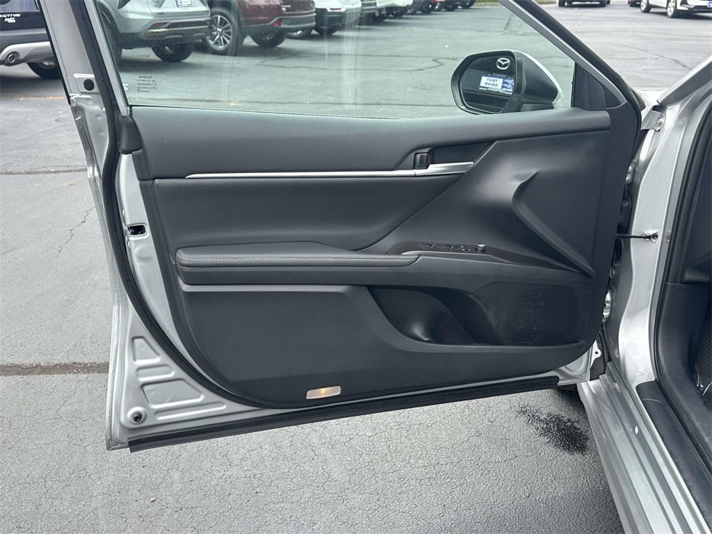 2024 Toyota Camry XSE photo 4
