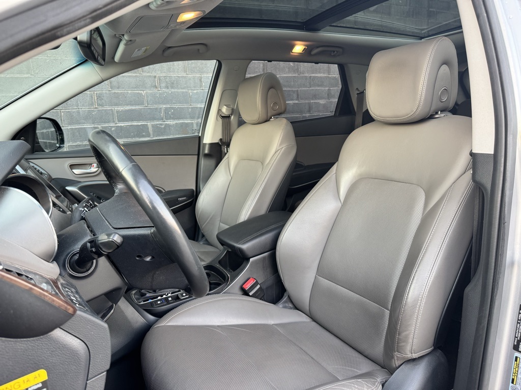 2019 Hyundai Santa Fe XL Limited photo 4