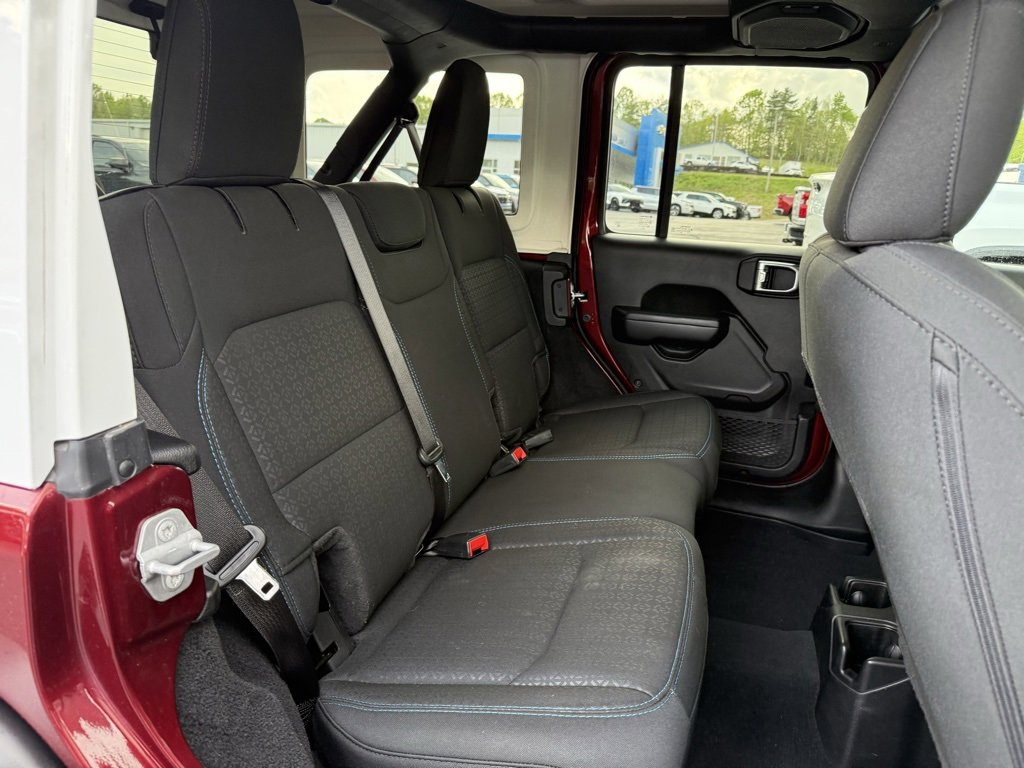 2021 Jeep Wrangler Unlimited Islander photo 15