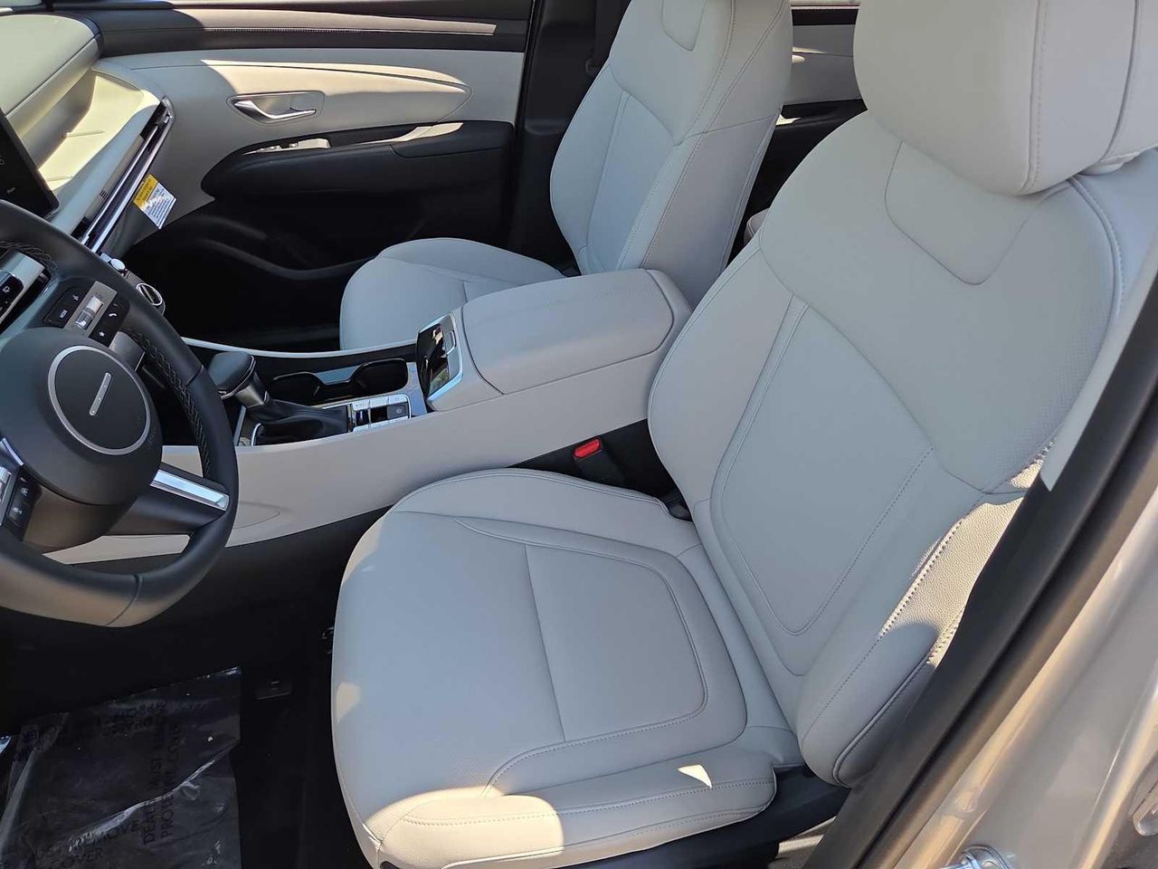 2025 Hyundai Tucson SEL Convenience photo 14