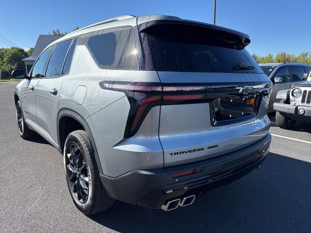 2024 Chevrolet Traverse photo 5