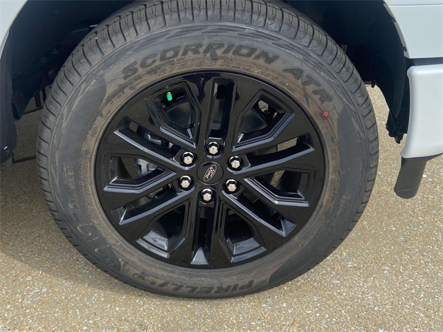 2025 Ford F-150 XLT photo 6