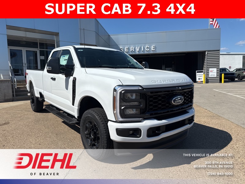 2026 Ford F-350 Super Duty XL's photo
