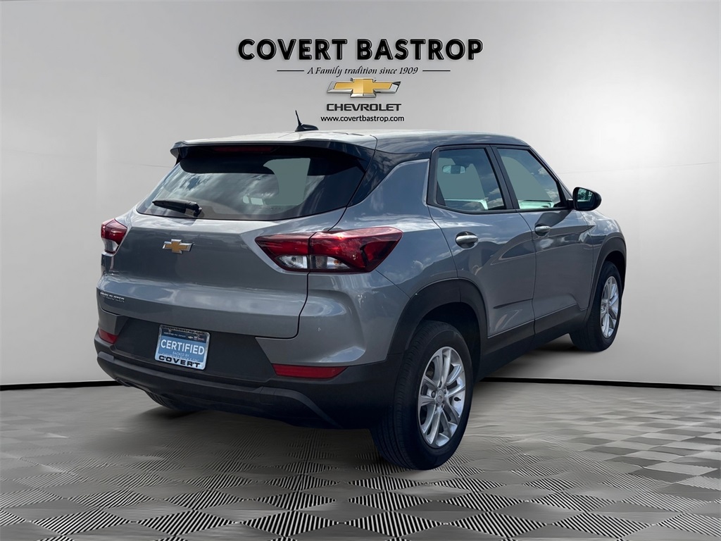 2024 Chevrolet Trailblazer LS photo 3