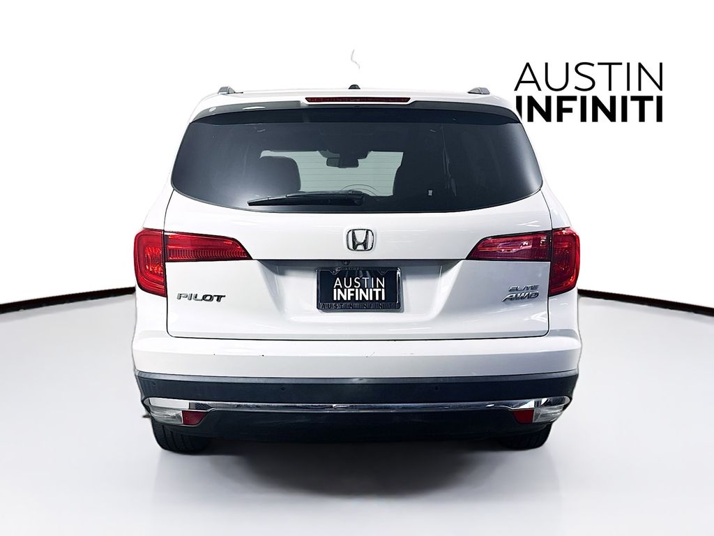 2016 Honda Pilot Elite photo 6