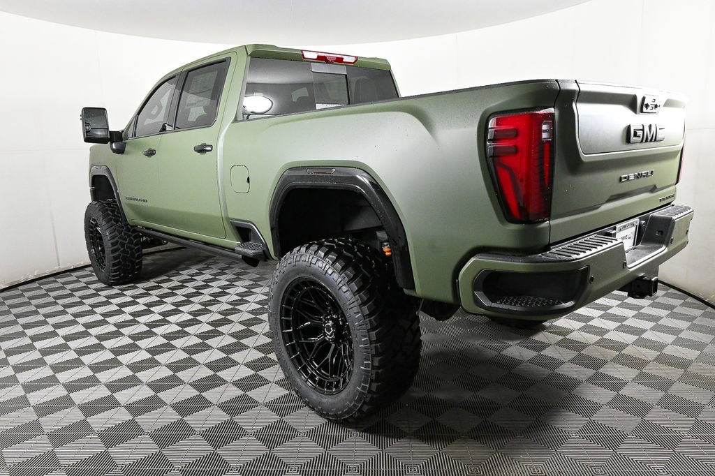2025 Gmc Sierra 2500 HD Denali Ultimate photo 3