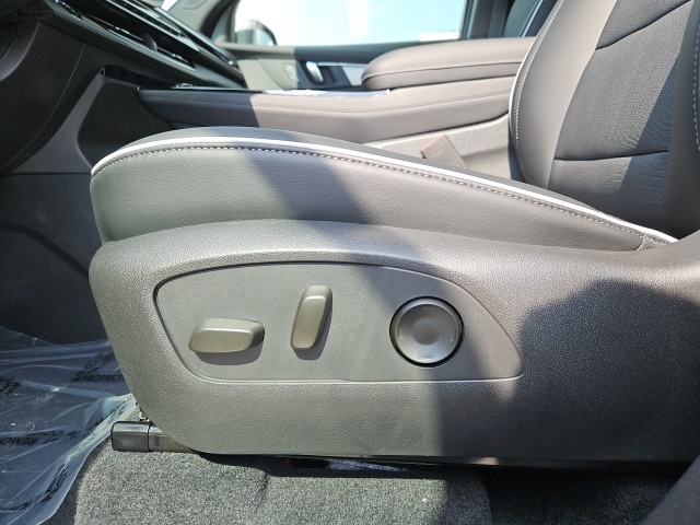 2026 Buick Enclave Preferred photo 27