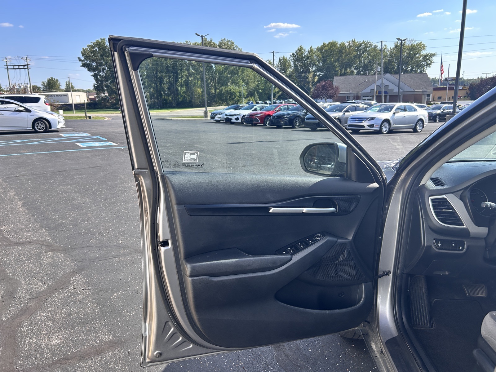 2021 Kia Seltos LX photo 12