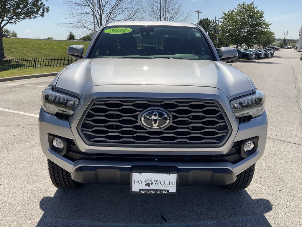 Certified 2021 Toyota Tacoma TRD Off Road with VIN 3TMCZ5AN5MM381051 for sale in Kansas City