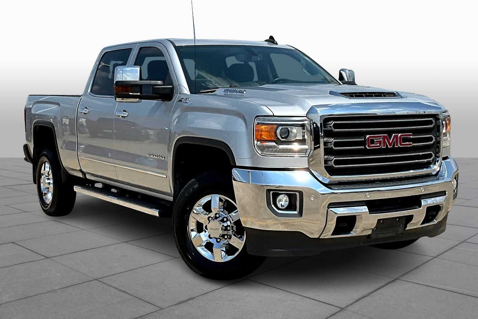 2019 Gmc Sierra HD SLT photo 2
