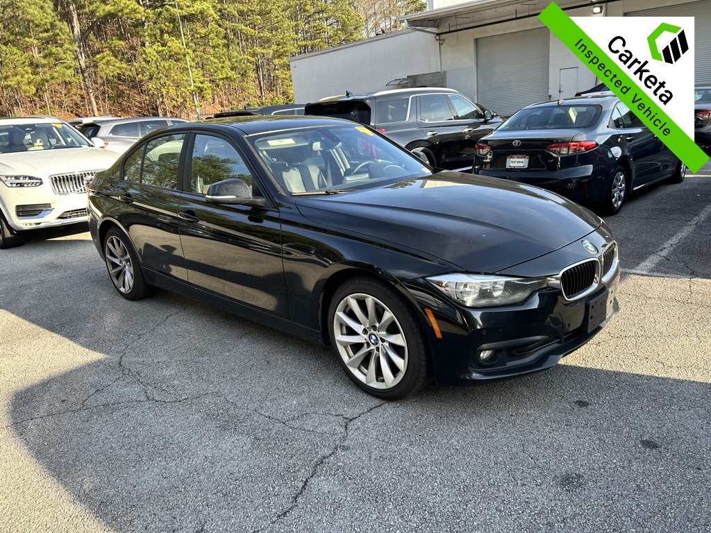 2016 BMW 3 Series 320i's photo