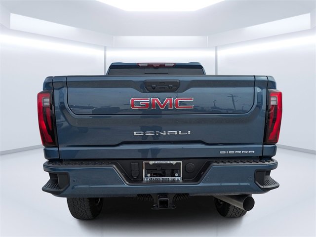 2026 Gmc Sierra 3500 HD Denali photo 3