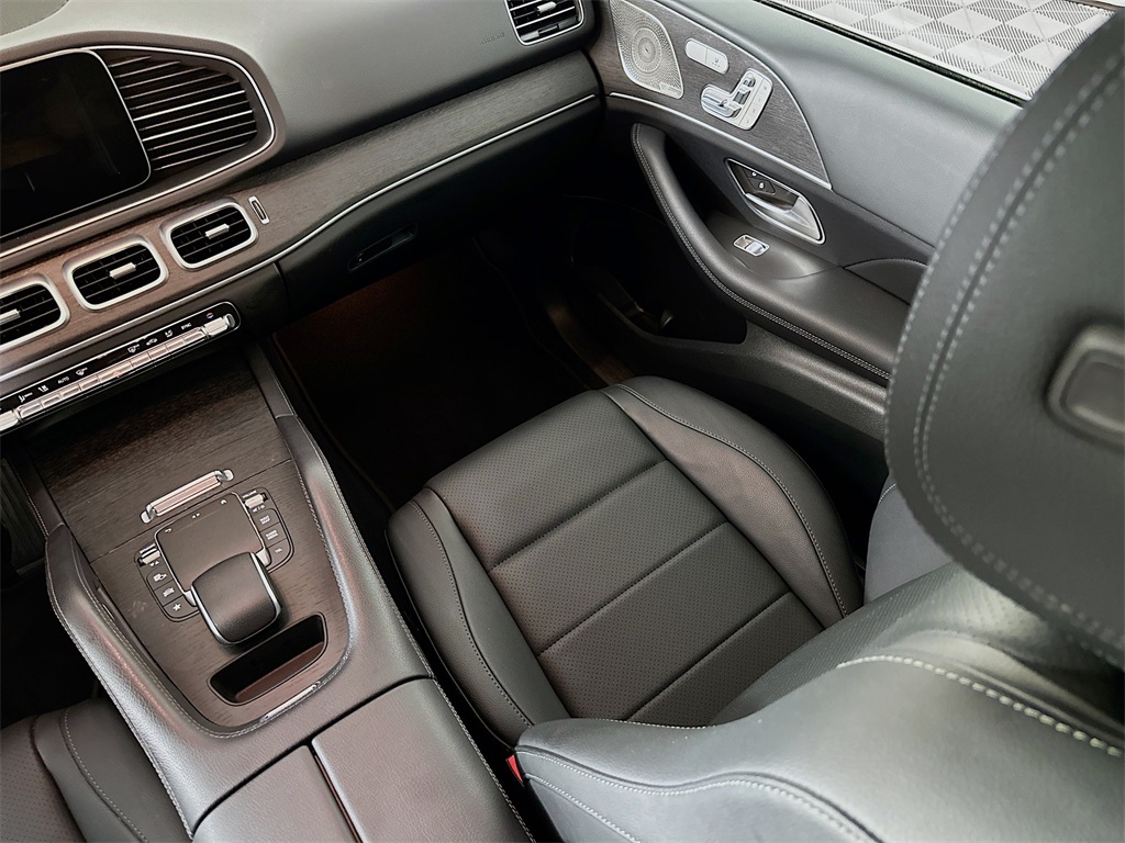 2022 Mercedes Benz GLE 350 4MATIC photo 2