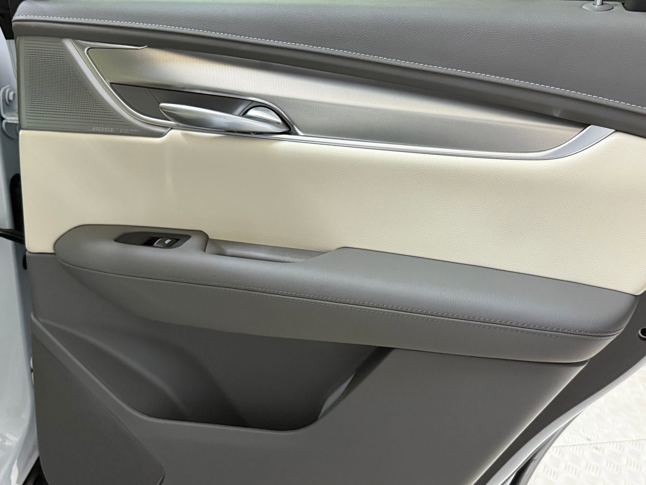 2025 Cadillac XT5 Premium Luxury photo 40