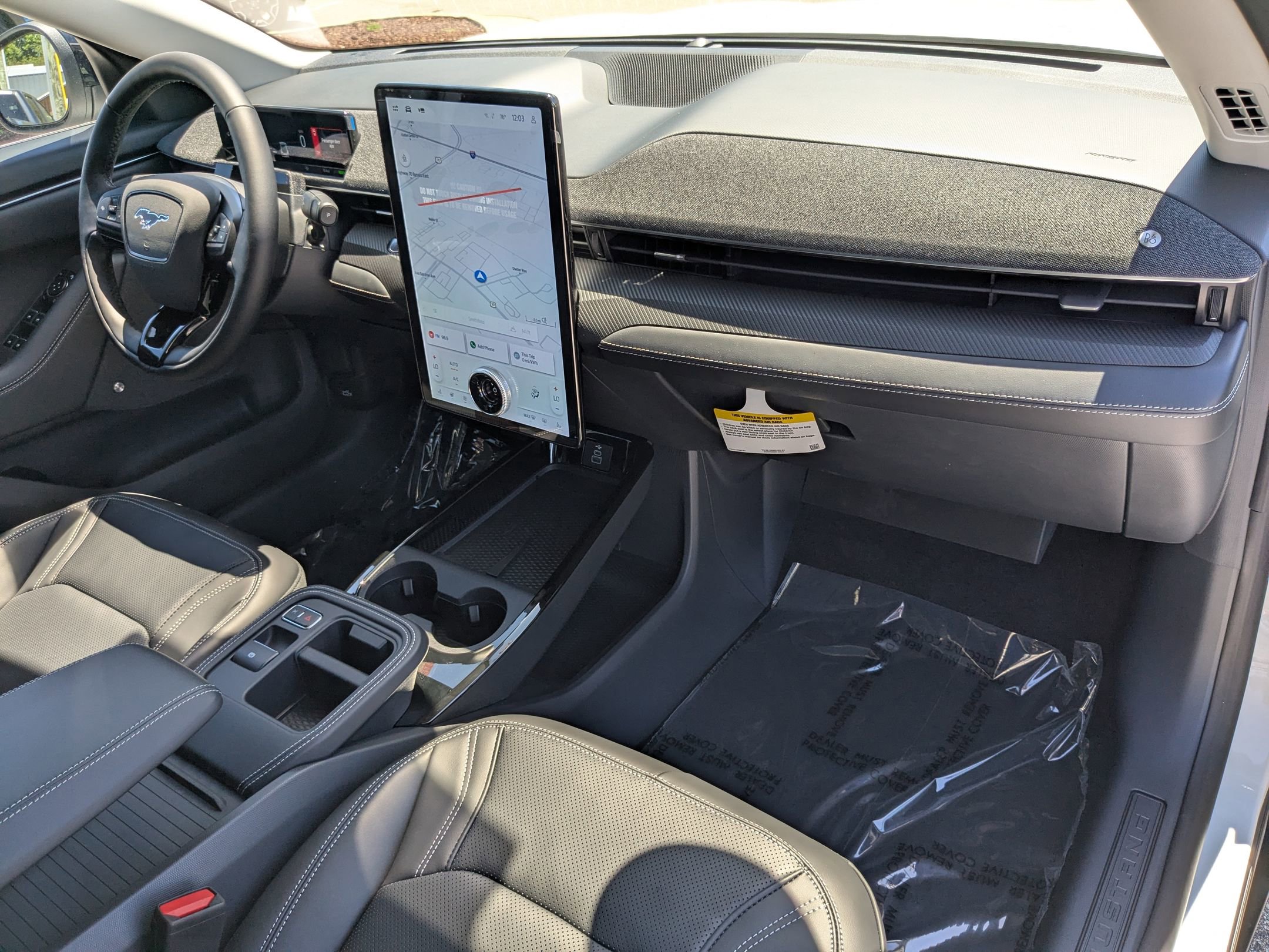 2025 Ford Mustang Mach-E Premium photo 35