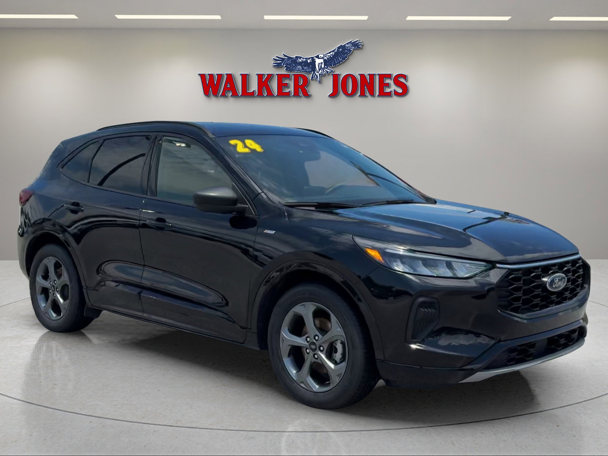 2024 Ford Escape ST-Line's photo