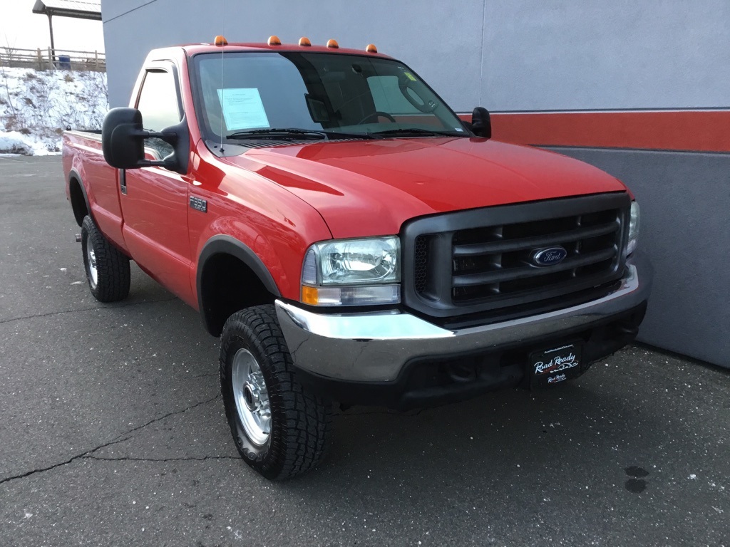 2004 Ford F-350 photo 2