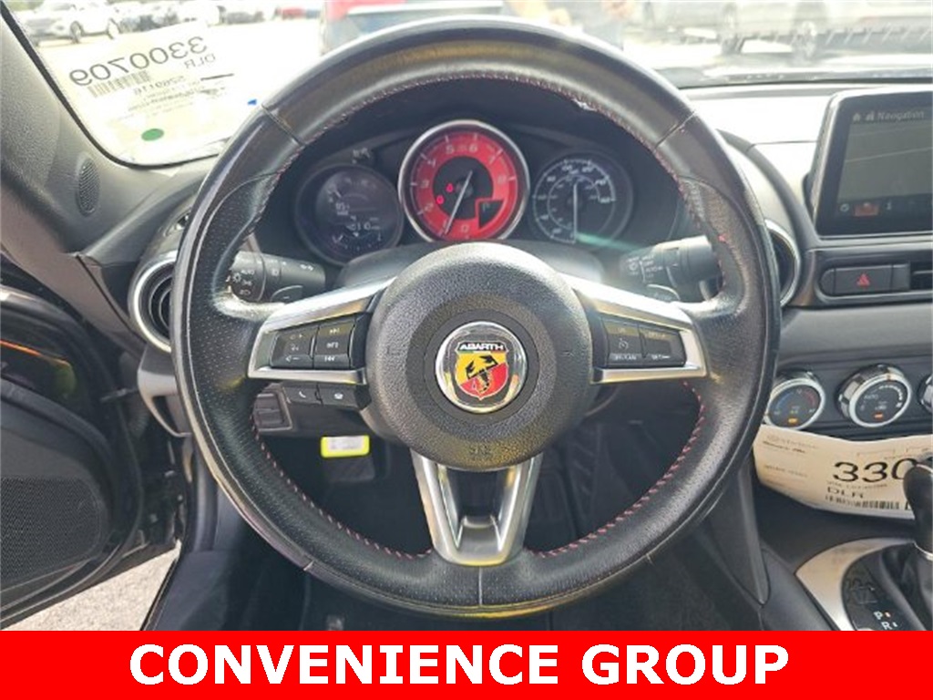 2020 Fiat 124 Spider Abarth photo 3