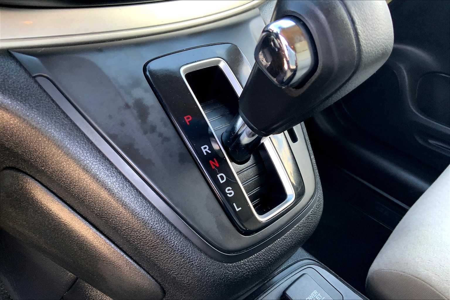 2016 Honda CR-V SE photo 32