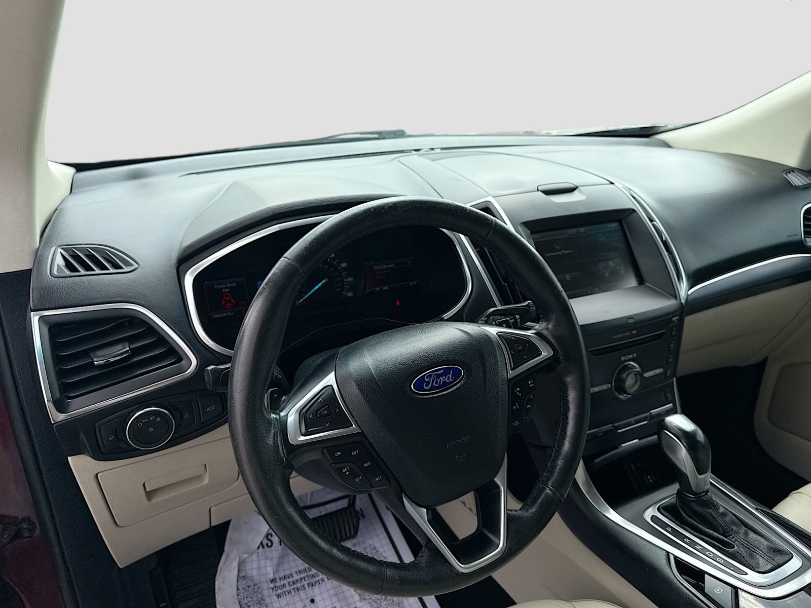 2015 Ford Edge Titanium photo 9