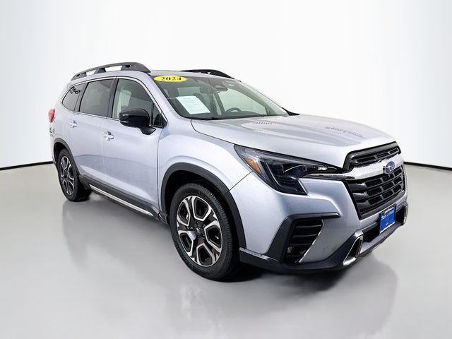 2024 Subaru Ascent Touring's photo