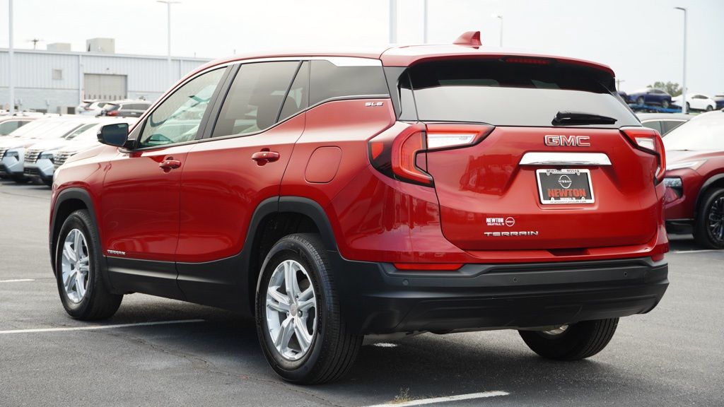 2023 Gmc Terrain SLE photo 4