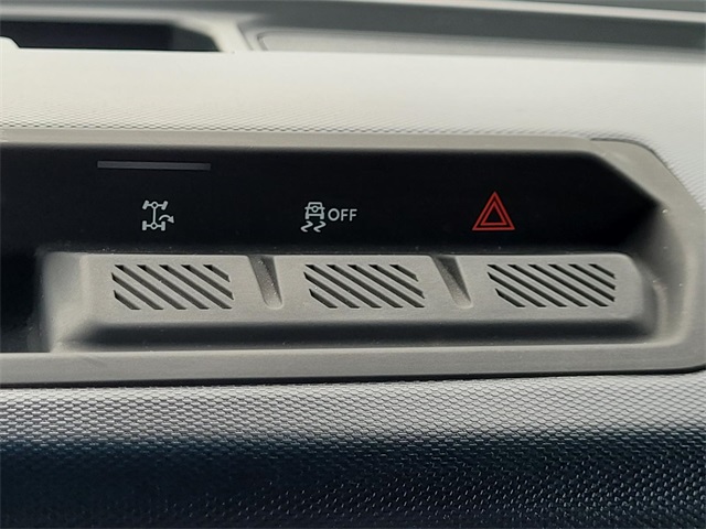 2022 Ford Bronco Outer Banks photo 22