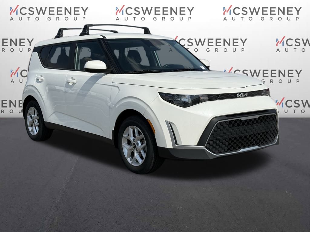 2023 Kia Soul LX photo 7