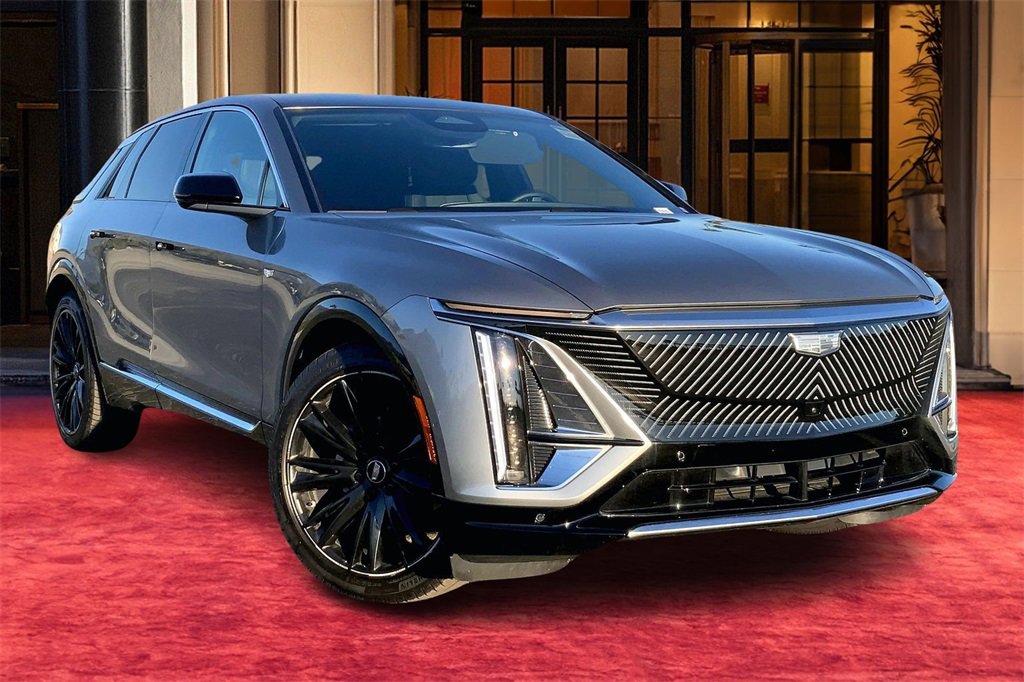 Used 2025 Cadillac LYRIQ Luxury 1 with VIN 1GYKPNRL7SZ310718 for sale in Pasadena, CA