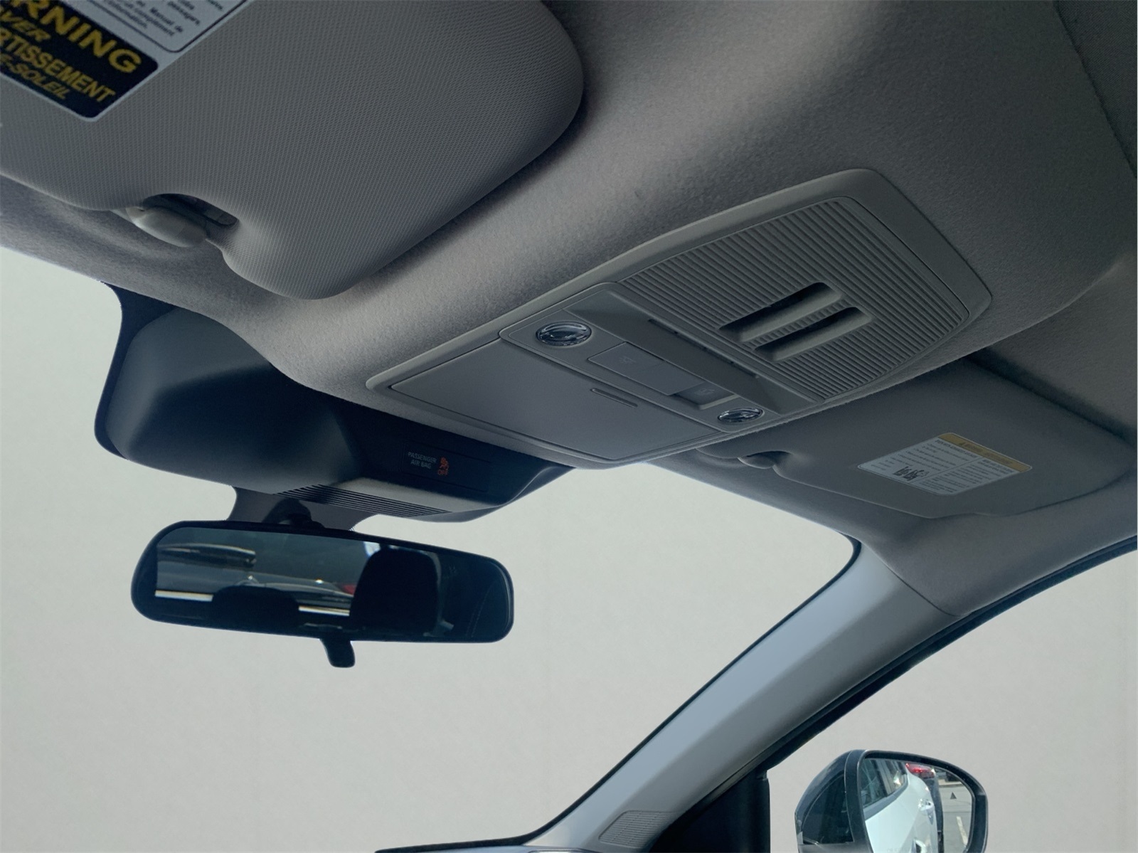 2025 Nissan Kicks SV photo 19