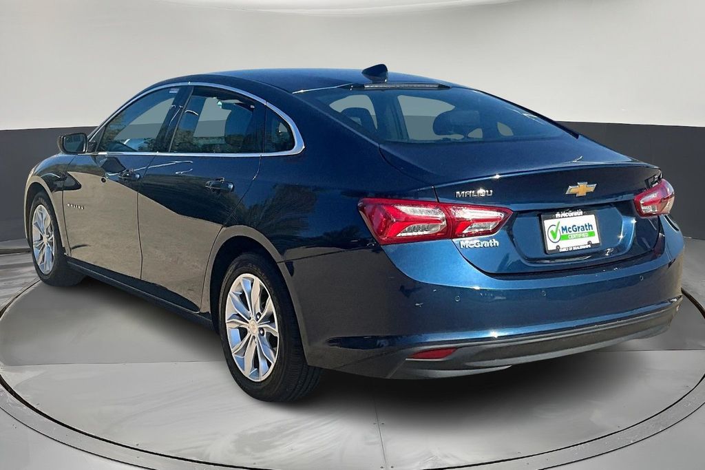 2022 Chevrolet Malibu 1LT photo 4