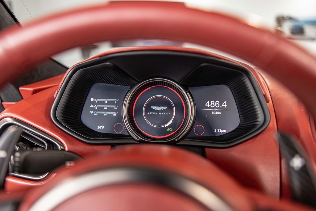 2022 ASTON MARTIN DB11 - Image 23