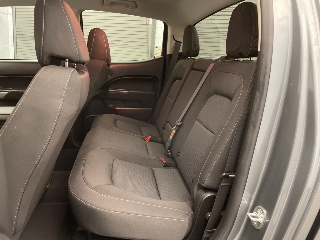 2022 Chevrolet Colorado LT photo 18