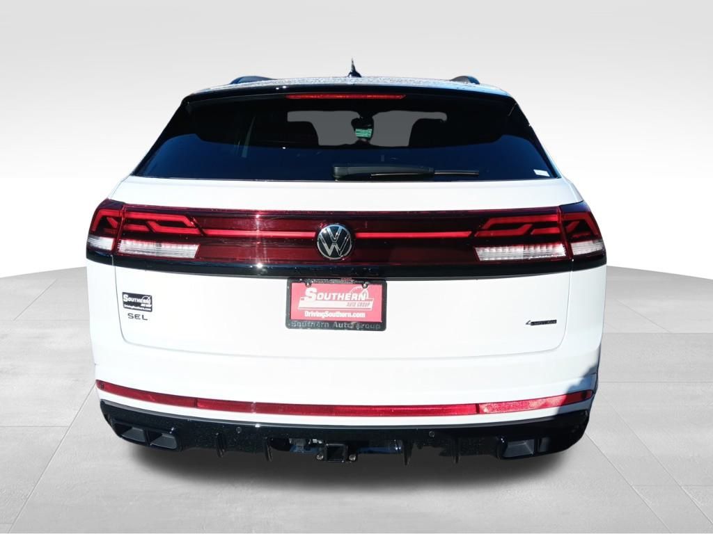 2025 Volkswagen Atlas Cross Sport SEL R-Line photo 4
