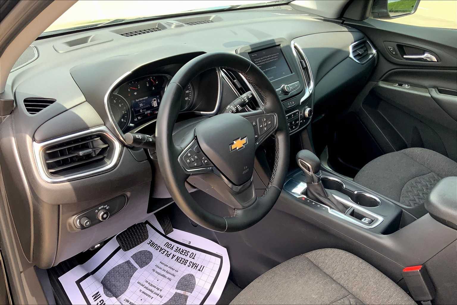 2023 Chevrolet Equinox LT photo 29