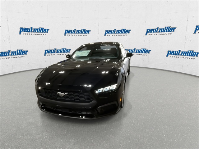 2026 Ford Mustang EcoBoost photo 4